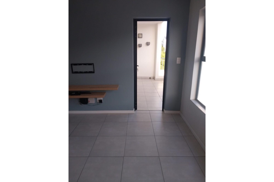 1 Bedroom Property for Sale in Richwood Western Cape